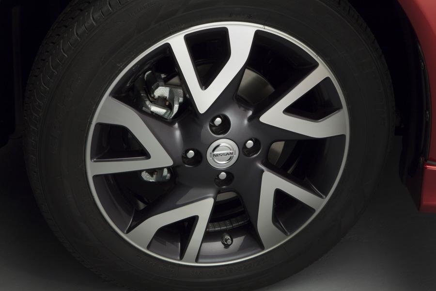  Nissan Versa Note SR 2015 года  (фото 26 из 26)